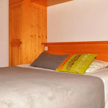 Cosy 2 Pieces, 6 Couchages, Animaux Acceptes, Casier A Skis, Centre Proche - Fr-1-241-193 *